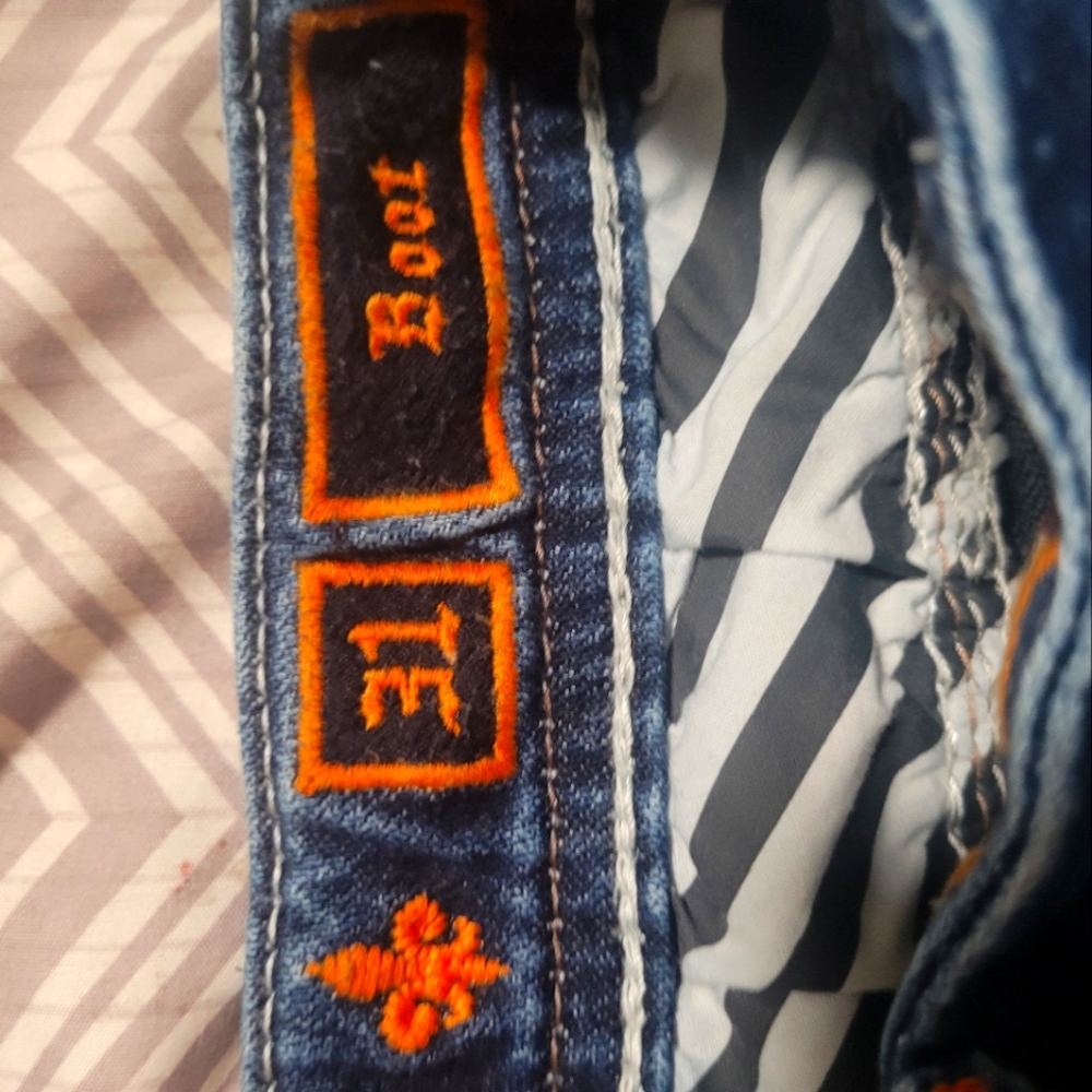 Size 31 rock revival woman's jeans